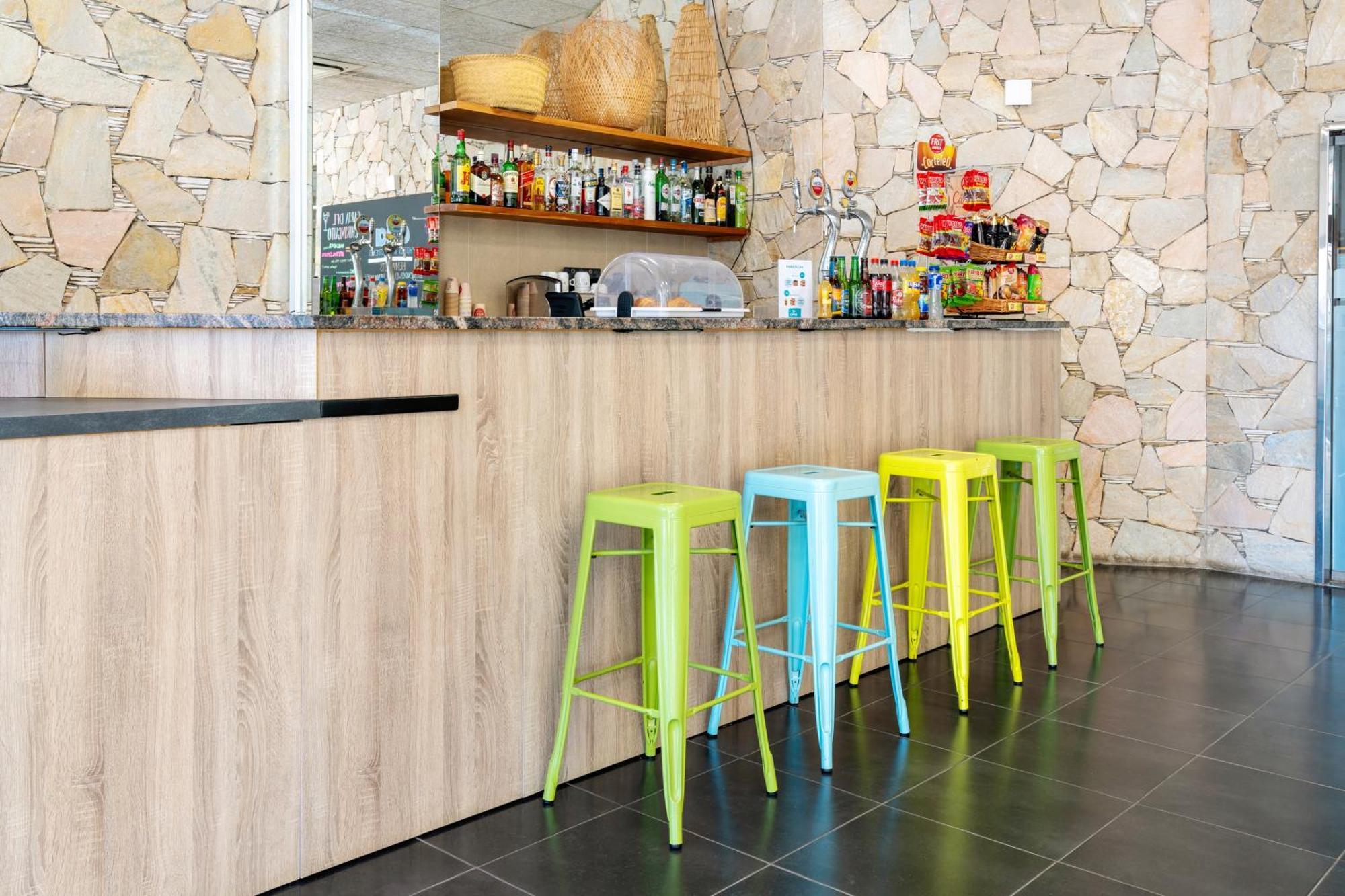 Apartahotel Ona