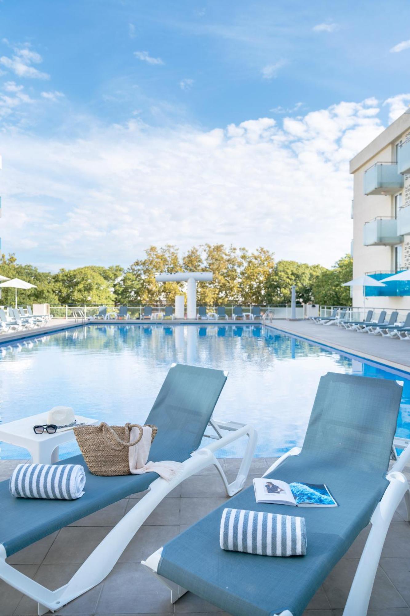 Ona Aparthotel